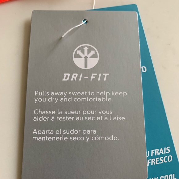 Nike kids dri-fit stay cool shirt - Picture 3 of 4